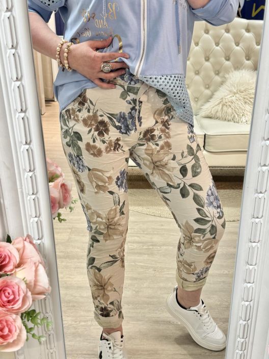 New Collection Joggerit 92007 Kukka tuotekuva 1