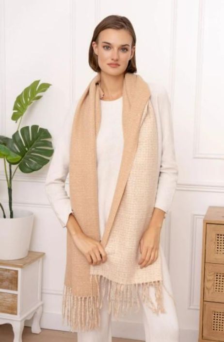 New Collection Huivi Viskoosi-Villa 6161 tuotekuva 4 New Collection Huivi Viskoosi-Villa 6161 tuotekuva 4