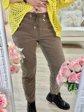 Cecil Housut Tracey 380187