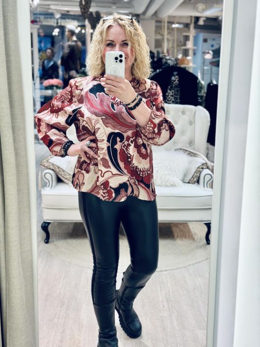 2B SatiiniPusero Runa 1021377 Rose Leaf tuotekuva 2