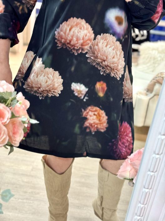 Gozzip Tunika/Mekko Abigail 256052 Peony Print tuotekuva 4 Gozzip Tunika/Mekko Abigail 256052 Peony Print tuotekuva 4