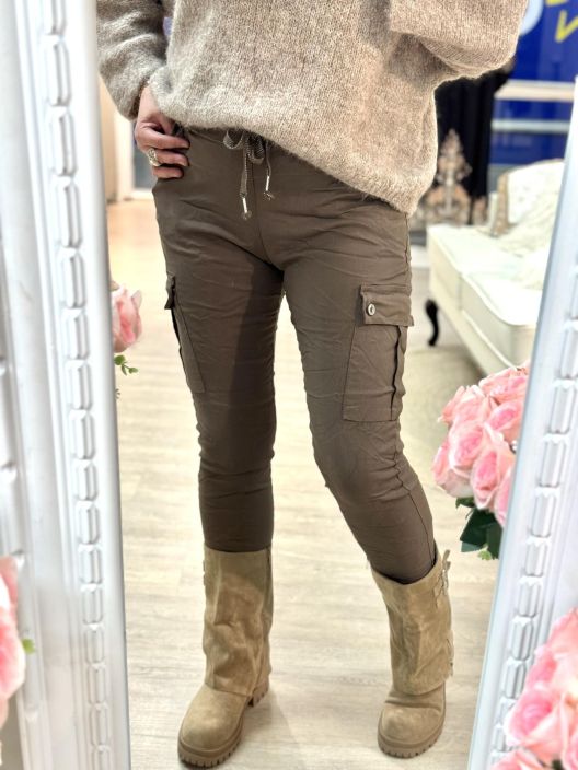 New Collection ReisitaskuJoggerit Hope 043 tuotekuva 1