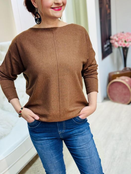 Street One NeulePusero 303321 Street One neulepusero ohutta ja pehmeaa meleerattua neulosta. Malli kapenee hieman helmaa Street One NeulePusero 303321 Street One neulepusero ohutta ja pehmeaa meleerattua neulosta. Malli kapenee hieman helmaa