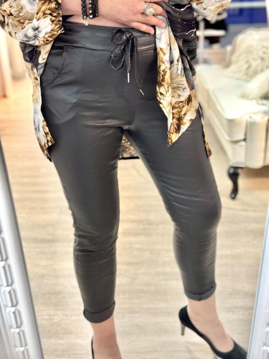 New Collection KeinoNahkaJoggerit 022 tuotekuva 10