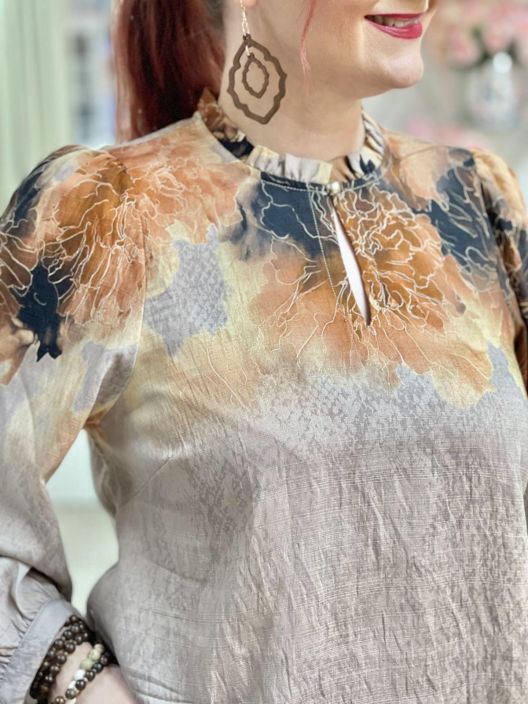 In Front Pusero Silvia 16962 Sand tuotekuva 5