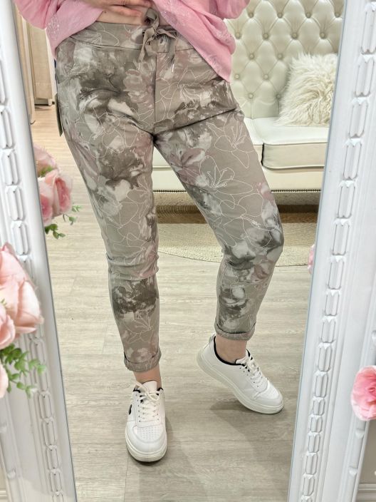 New Collection Joggerit 582 Kukka tuotekuva 4