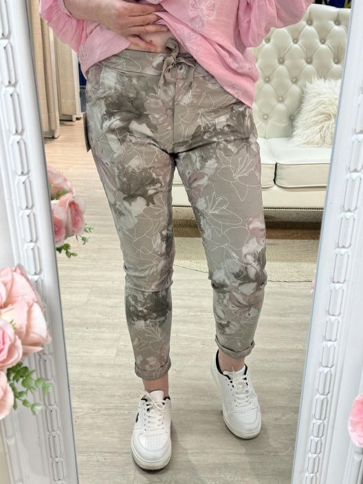 New Collection Joggerit 582 Kukka tuotekuva 8