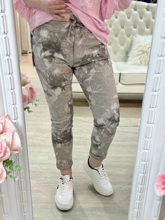 New Collection Joggerit 582 Kukka tuotekuva 2