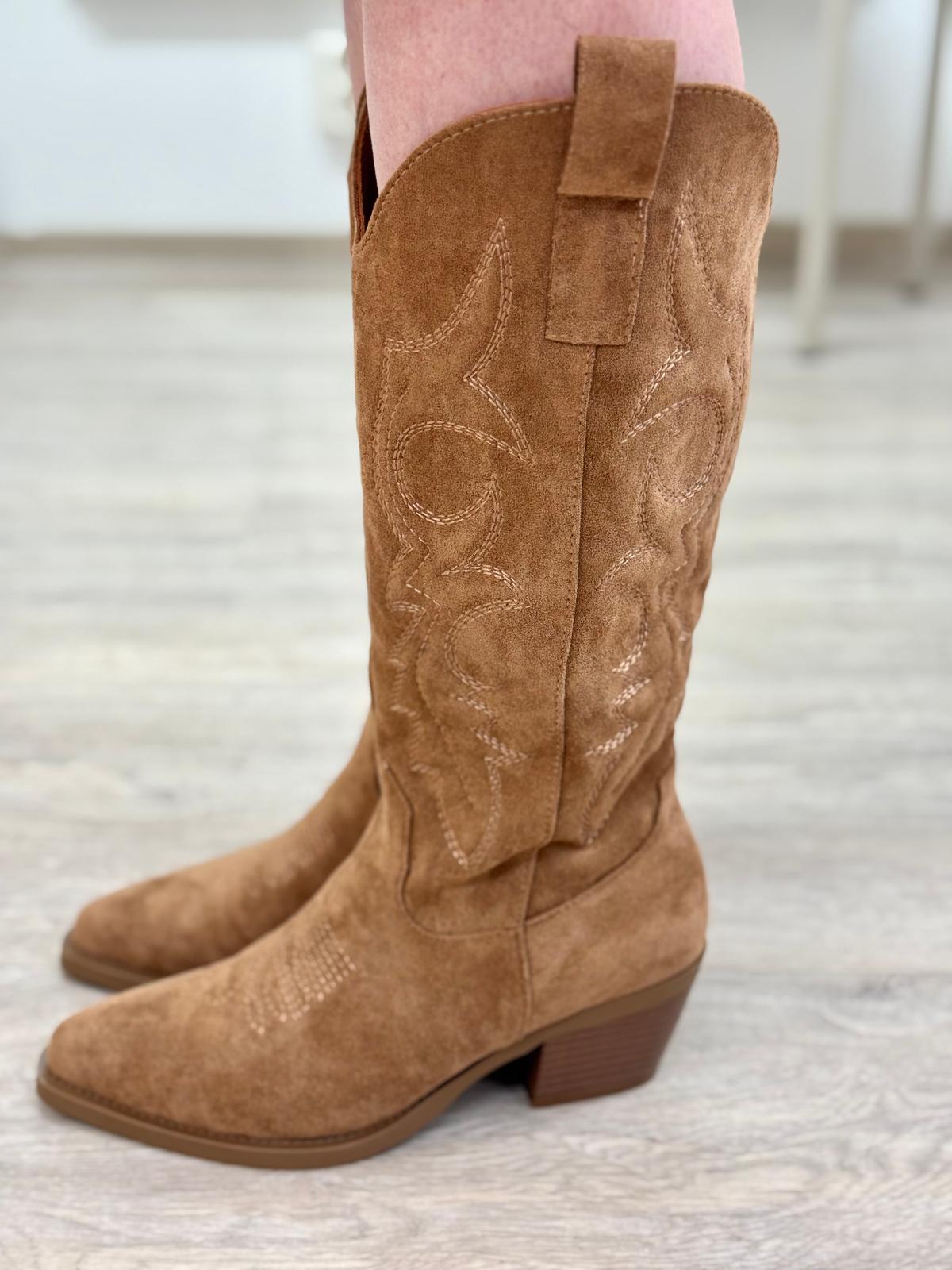 Bootsit vaalea ruskea