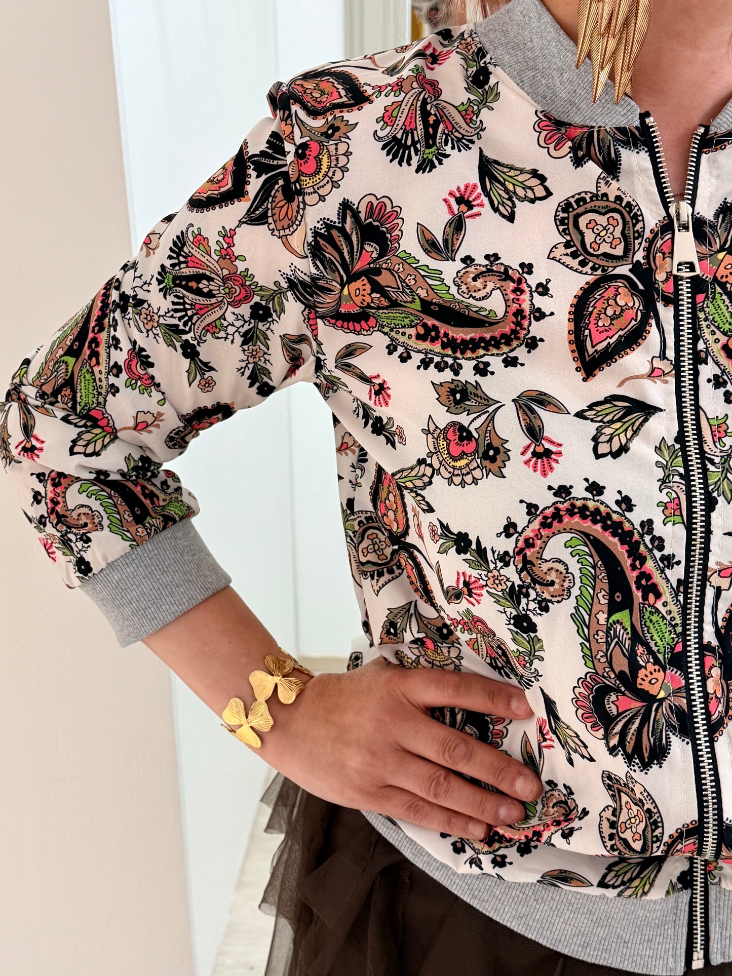 bomber-paisley