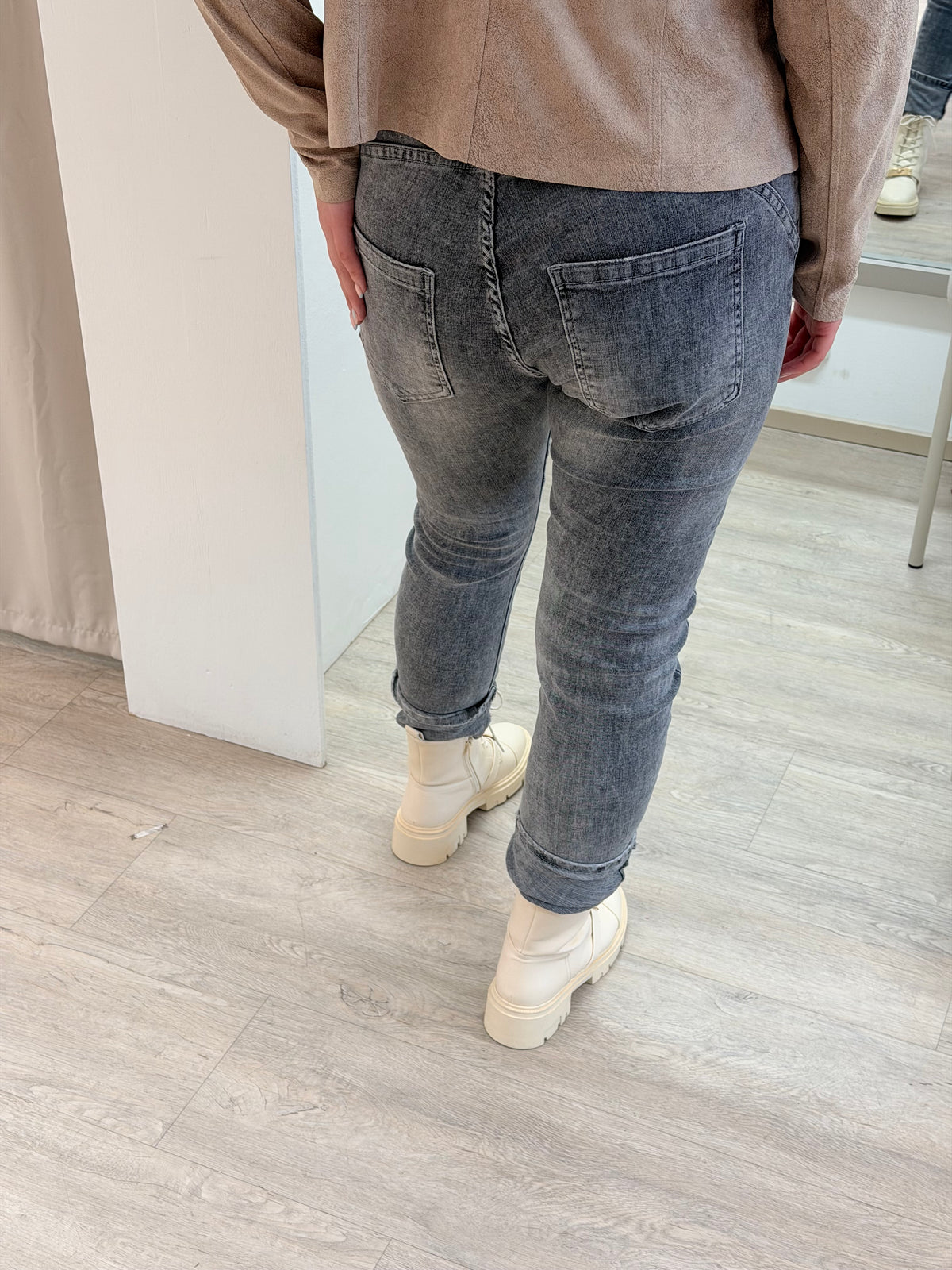 Farkut pitsillä