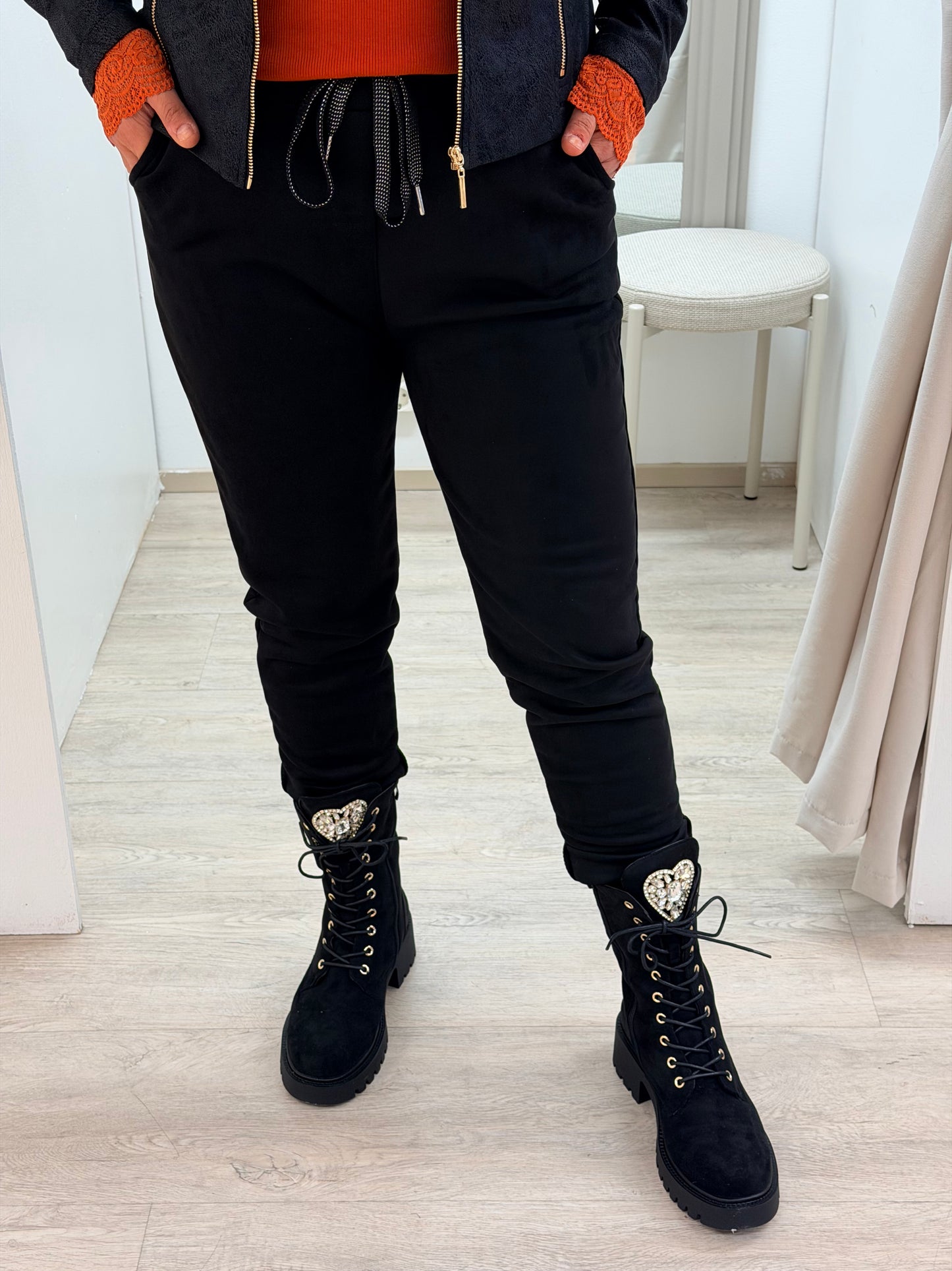Mokkapintaiset jogger-housut
